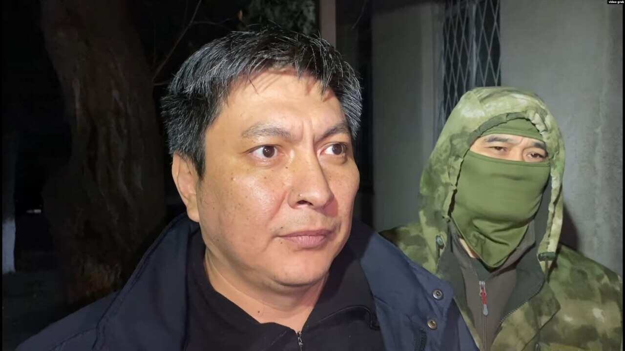 Bolot Temirov is taken into custody.