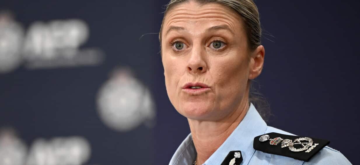 AFP warns digital devices fuelling 'instant pipeline of hate' into Australian homes
