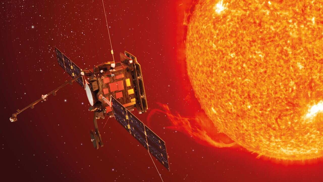 Artist impression of The Solar Orbiter in front of the Sun
