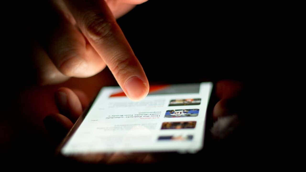 Smartphones and small media groups