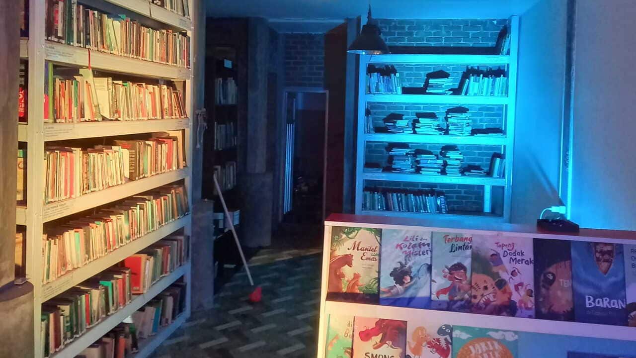 Nemu buku.jpg