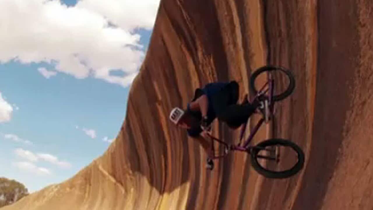 bmx_L_nitv_1438460424