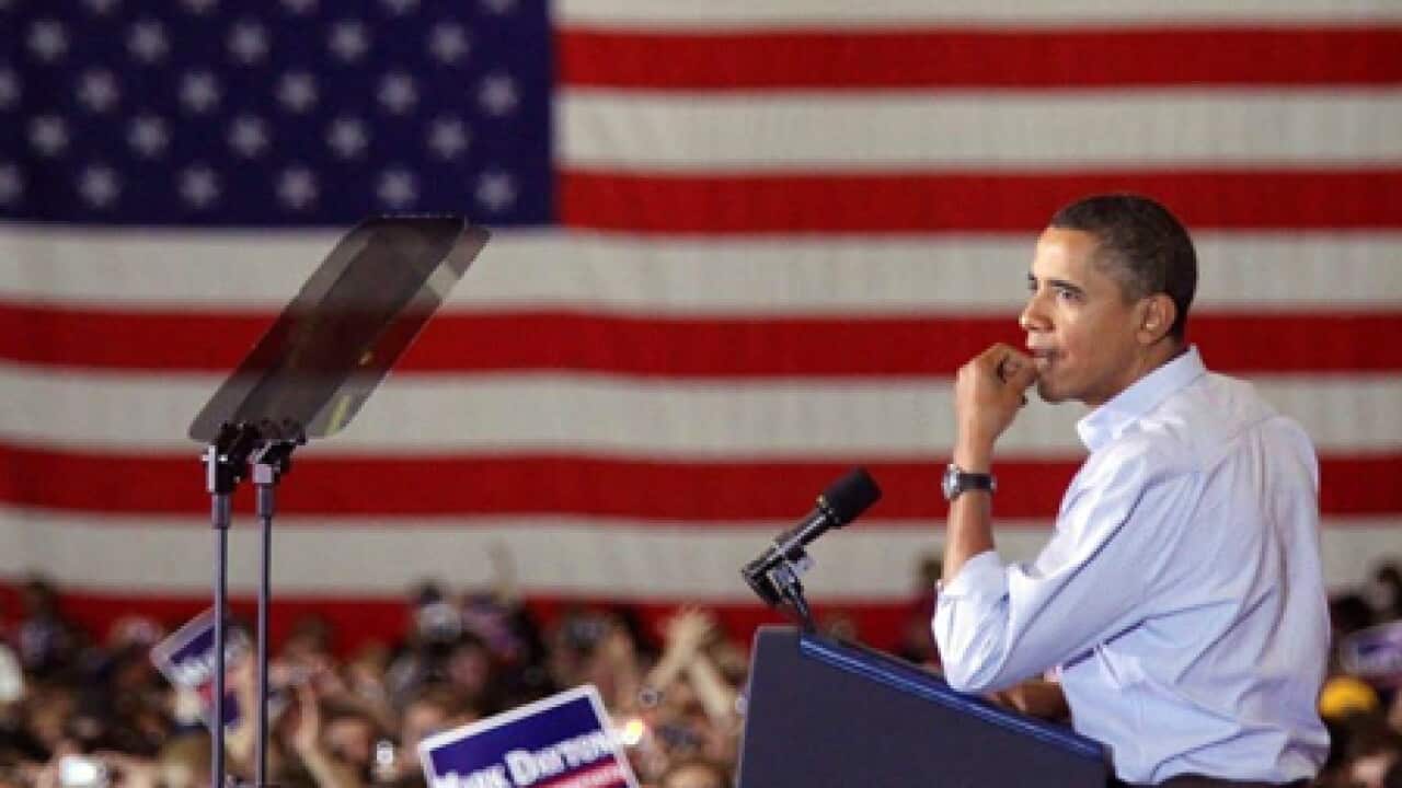 Obama_flag_101025_B_ap_476219384