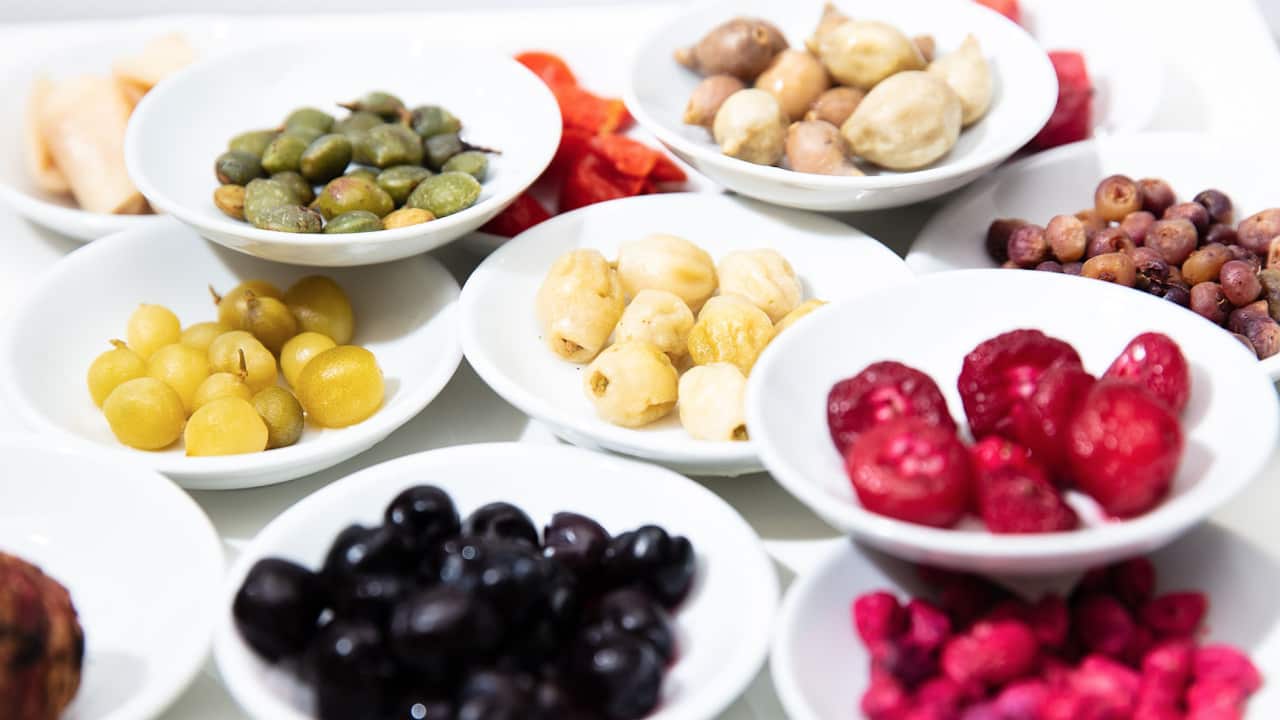Indigenous native Australian nuts, berries and seeds