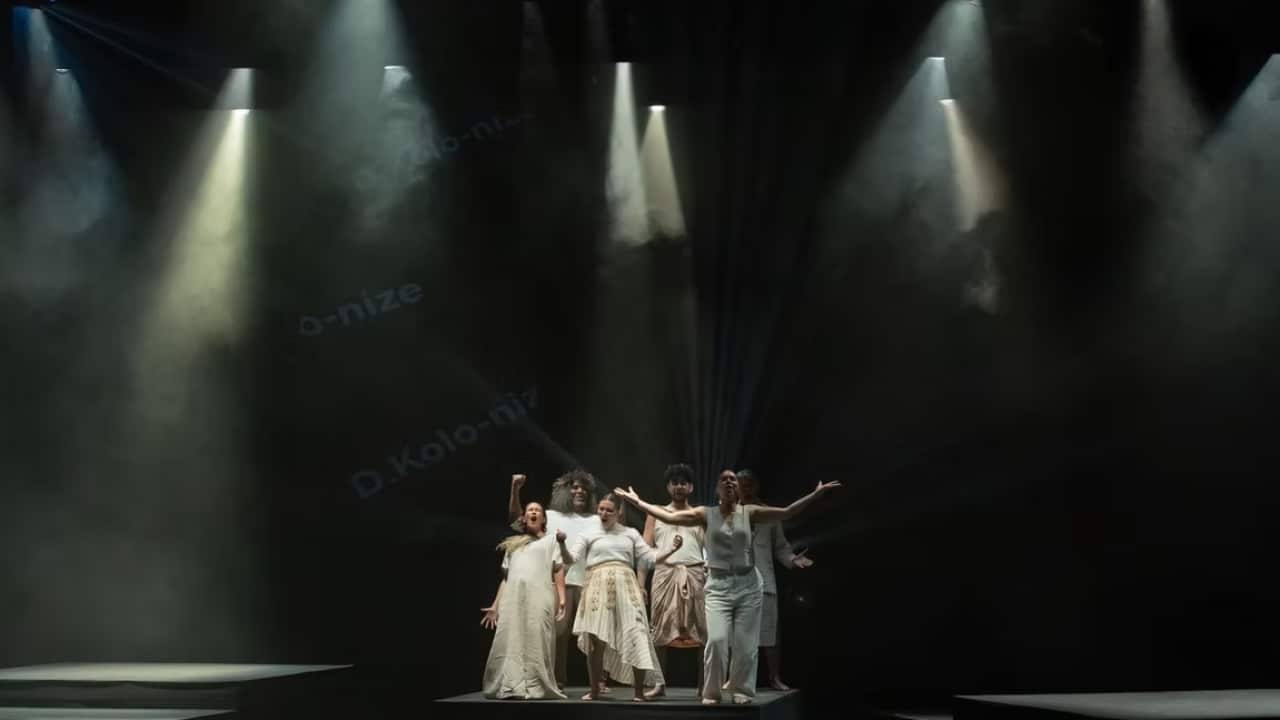 UPU Collective Performing Maiava Nathaniel Lees, Fasitua Amosa, Ana Corbett, Nicola Kāwana, Mia Blake, Shadon Meredith.