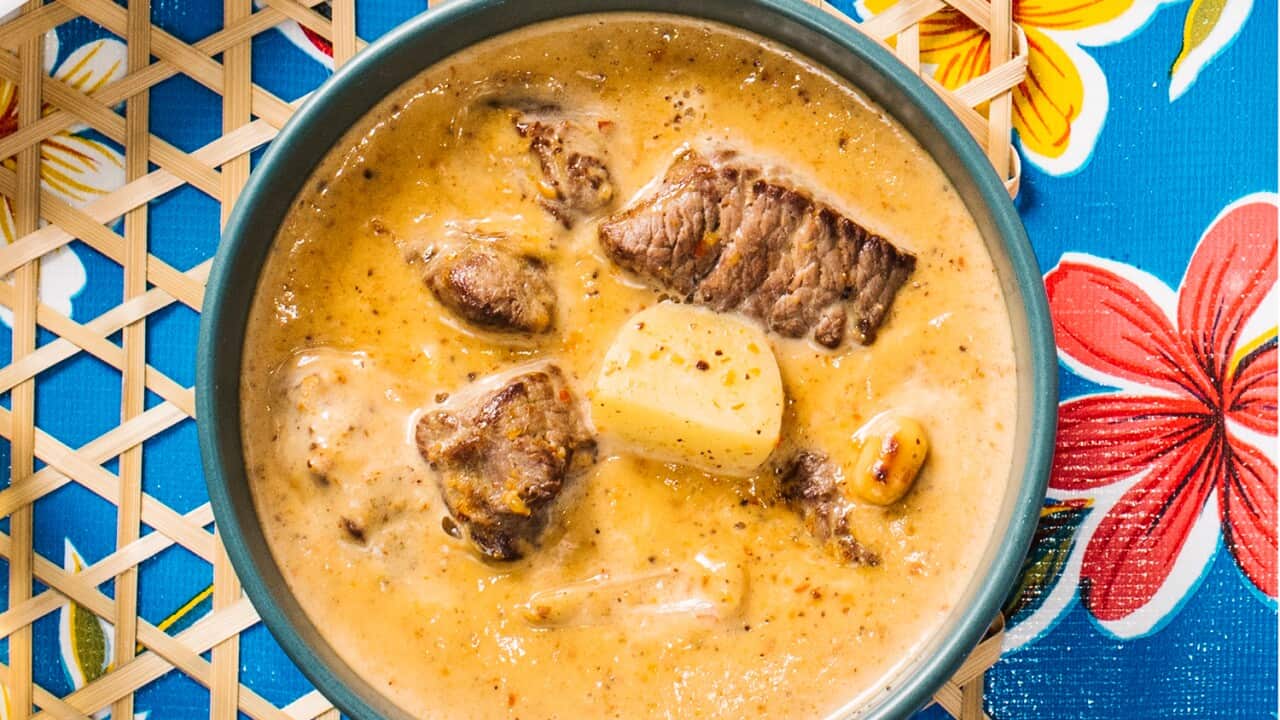 Massaman curry with beef (gaeng massaman nue)