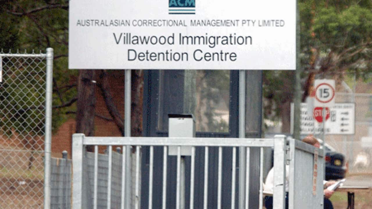 villawood_file_100412_B_AAP_1650690421