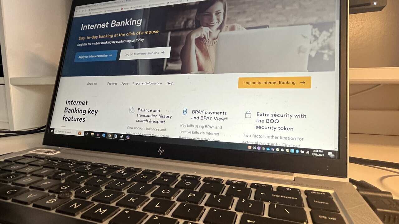 Internet banking is becoming the norm (SBS).jpg