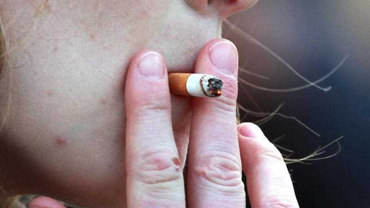 Smoking, cigarettes, plain packaging