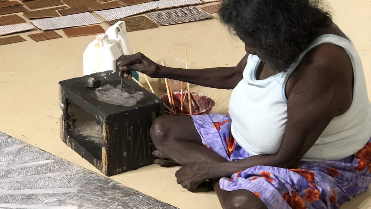 Buku-Larrnggay Mulka Centre