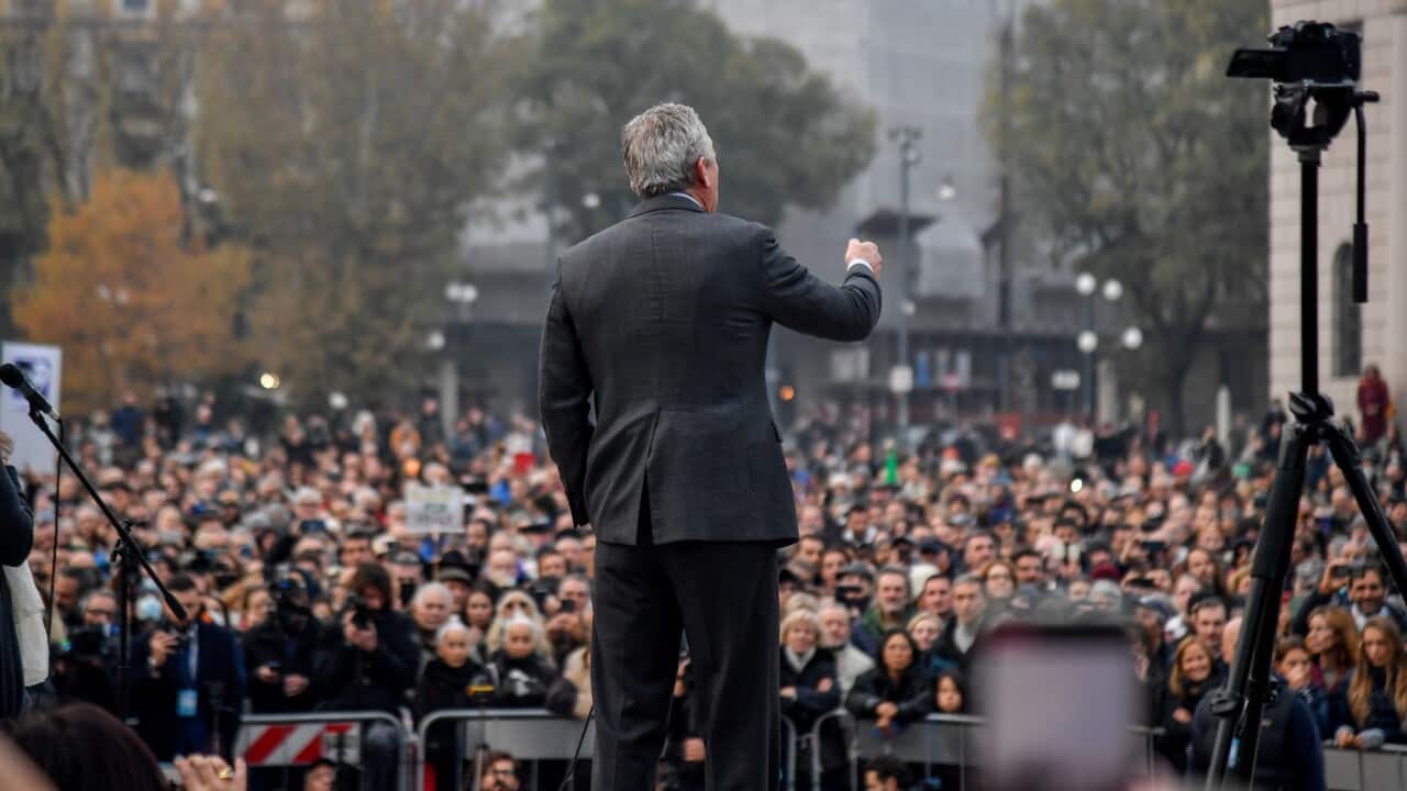 Robert Kennedy Jr speaks to a crowd protesting the green pass in Milan, Italy