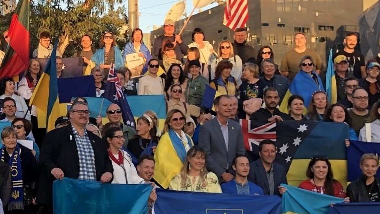The Australian-Ukrainian community joined the global community in rallying on Tuesday 19 November v 1.jpg