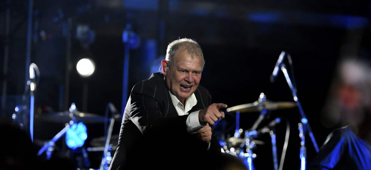 John Farnham to skip tribute concert amid worsening health, family says
