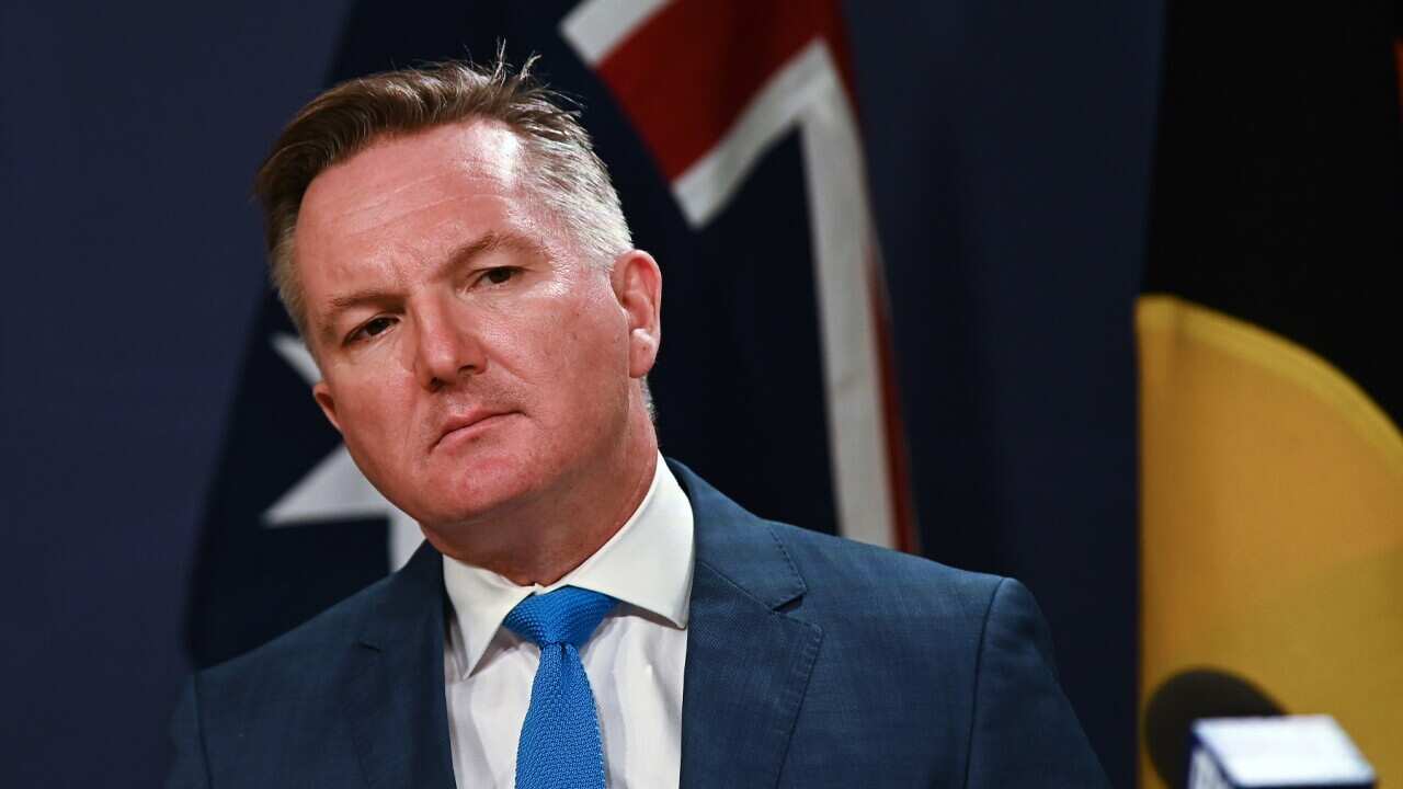 Minister for Climate Change and Energy Chris Bowen speaks to media during a press conference in Sydney, Monday, June 20, 2022. (AAP Image/Steven Saphore) NO ARCHIVING