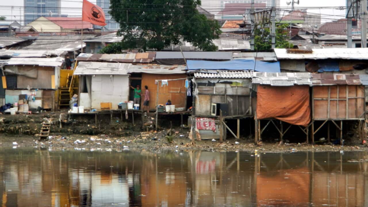 jakarta_slum_130409_getty_l_1962118520
