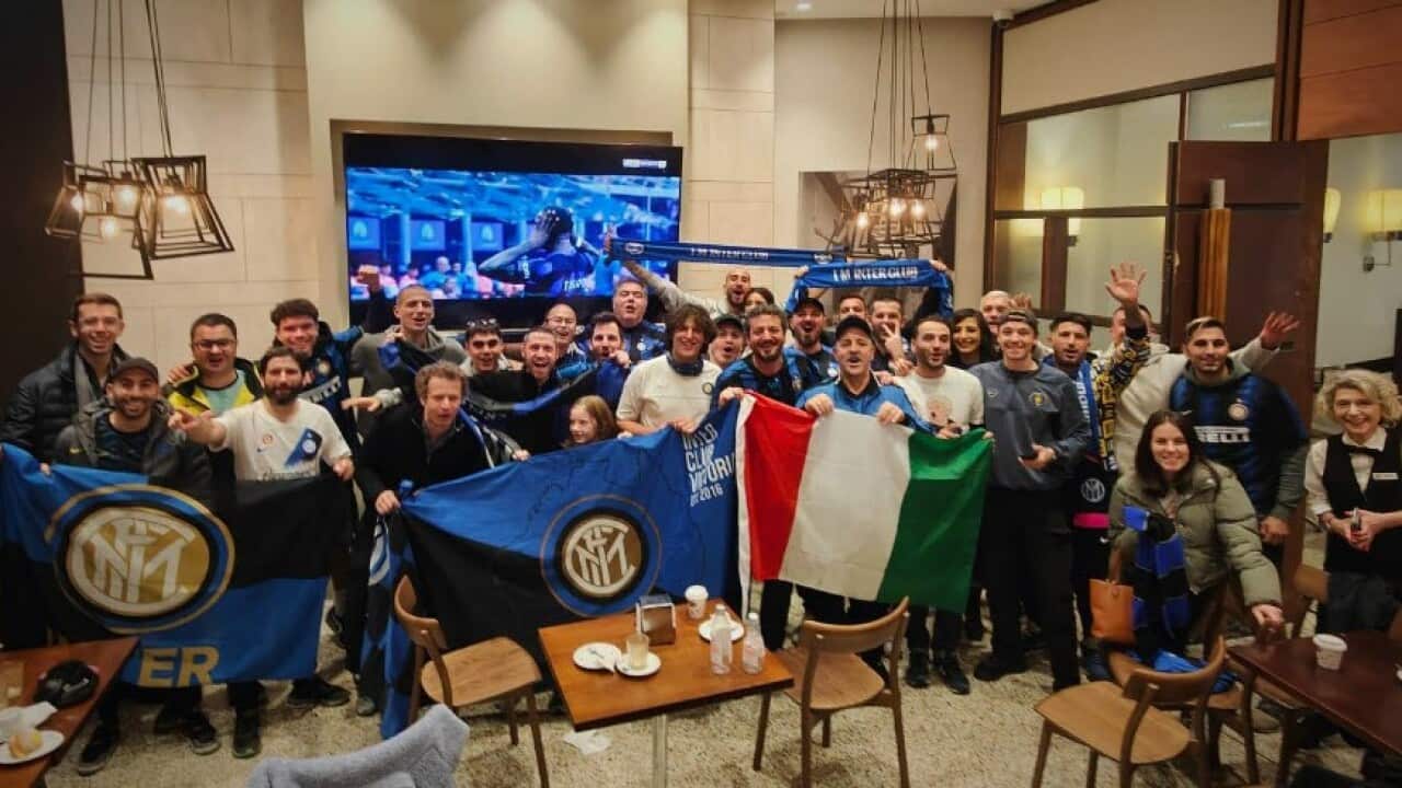 L'Inter Club di Melbourne dopo la partita che ha consegnato lo scudetto ai nerazzurri.