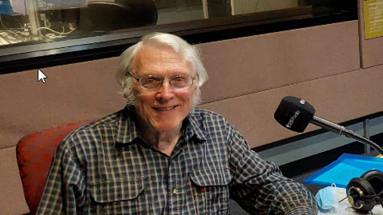 Βίνσεντ Άλφρεντ at SBS Studio May 2022.jpg