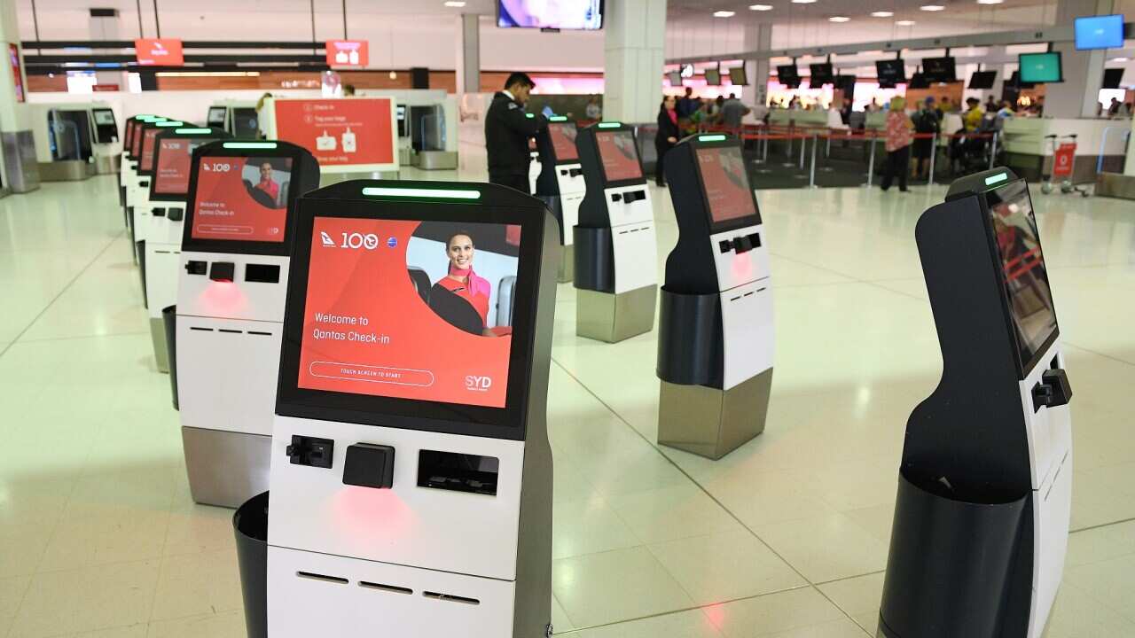Qantas self-serve check-in