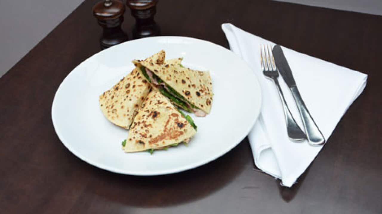 20120308_45_Italian-Piadina-with-Vitello-Tonne'_image_47558529