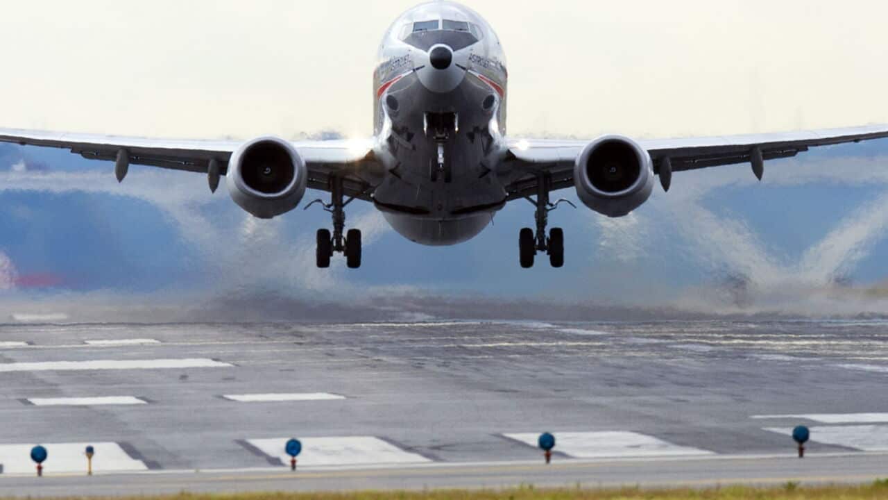 American Airlines plane