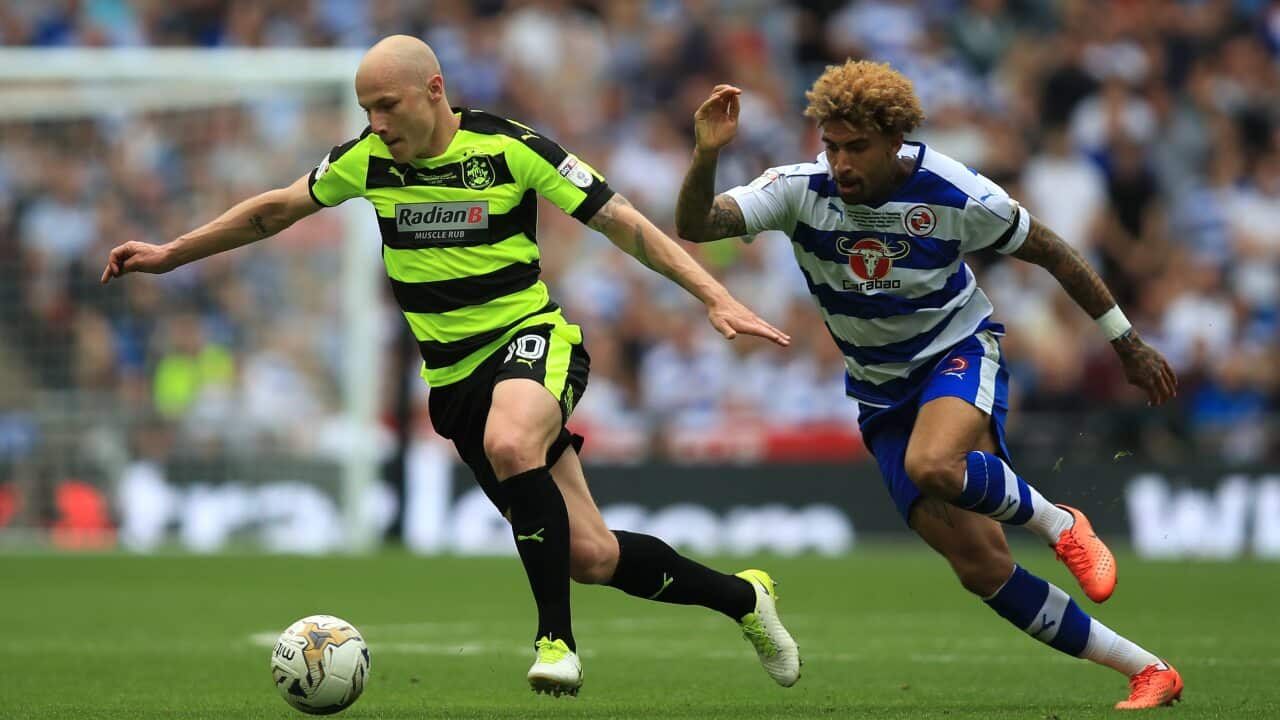 Huddersfield Town, Reading, Aaron Mooy