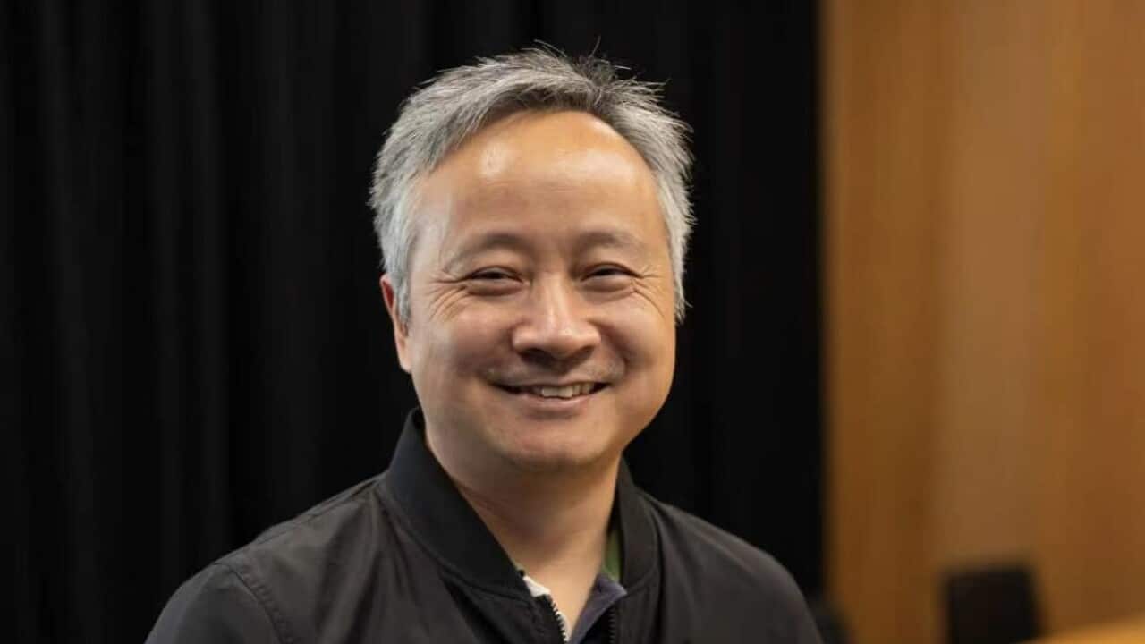 施训鹏博士