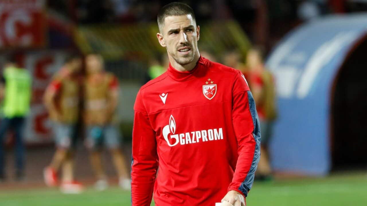 Milos Degenek