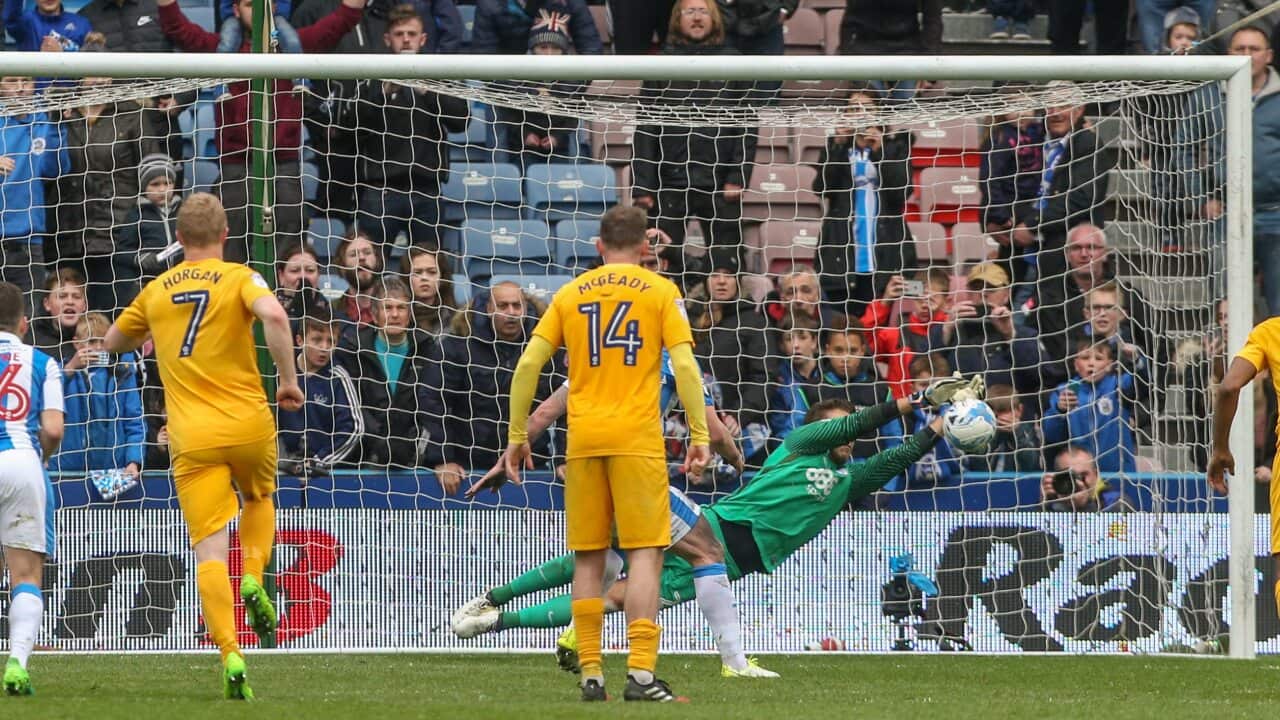 Collin Quaner Aaron Mooy Huddersfield Town Championship Preston North End