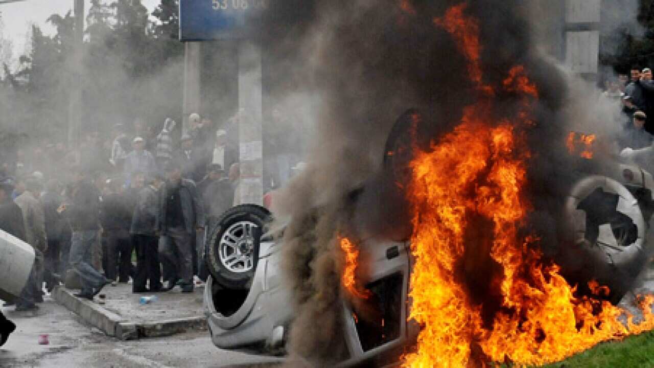 Kyrgyzstan_unrest_100409_L_aap_287653153