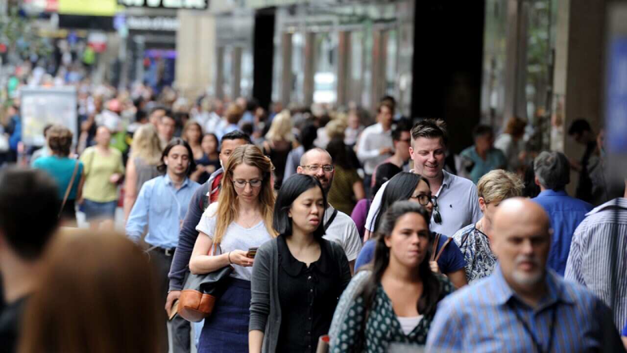 Generic photo showing shoppers in the Melbourne CBD