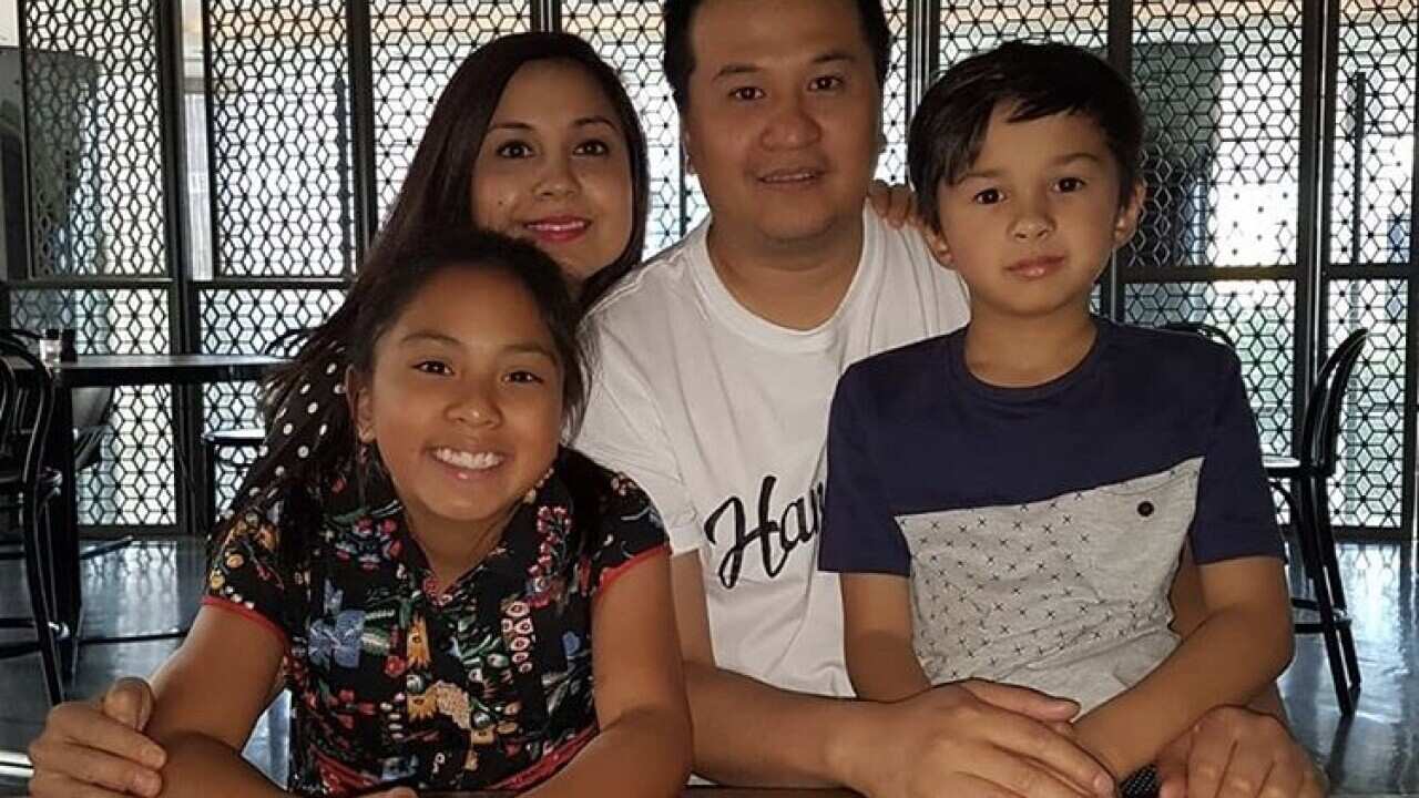 Castelo family (L-R) Vanessa, Mark Michael with kids (L-R)Giselle and Michael dining together.