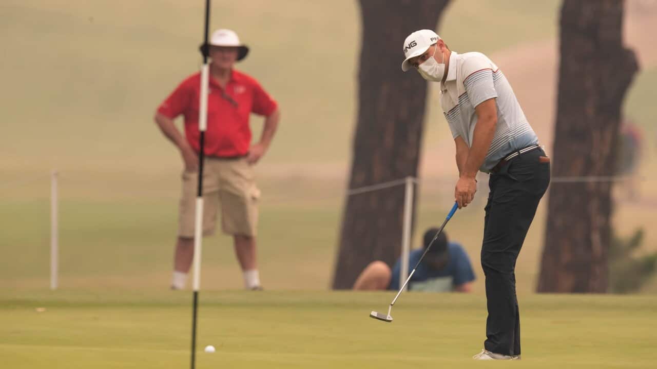 2019 Emirates Australian Open smoke