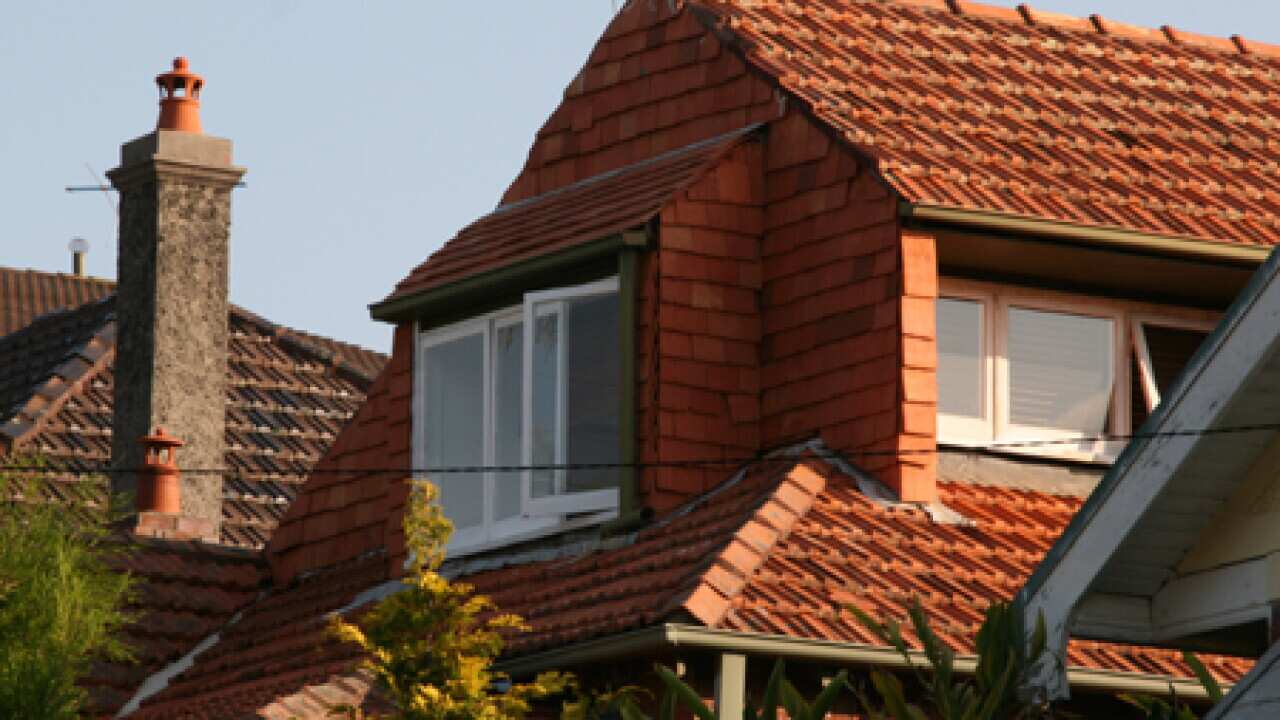 house_roof_L_0405-sbs_360567903