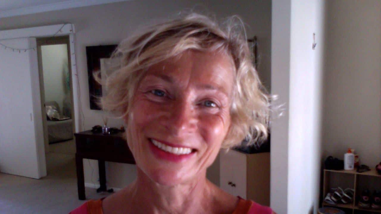 jose van den akker survey dutch emigrants