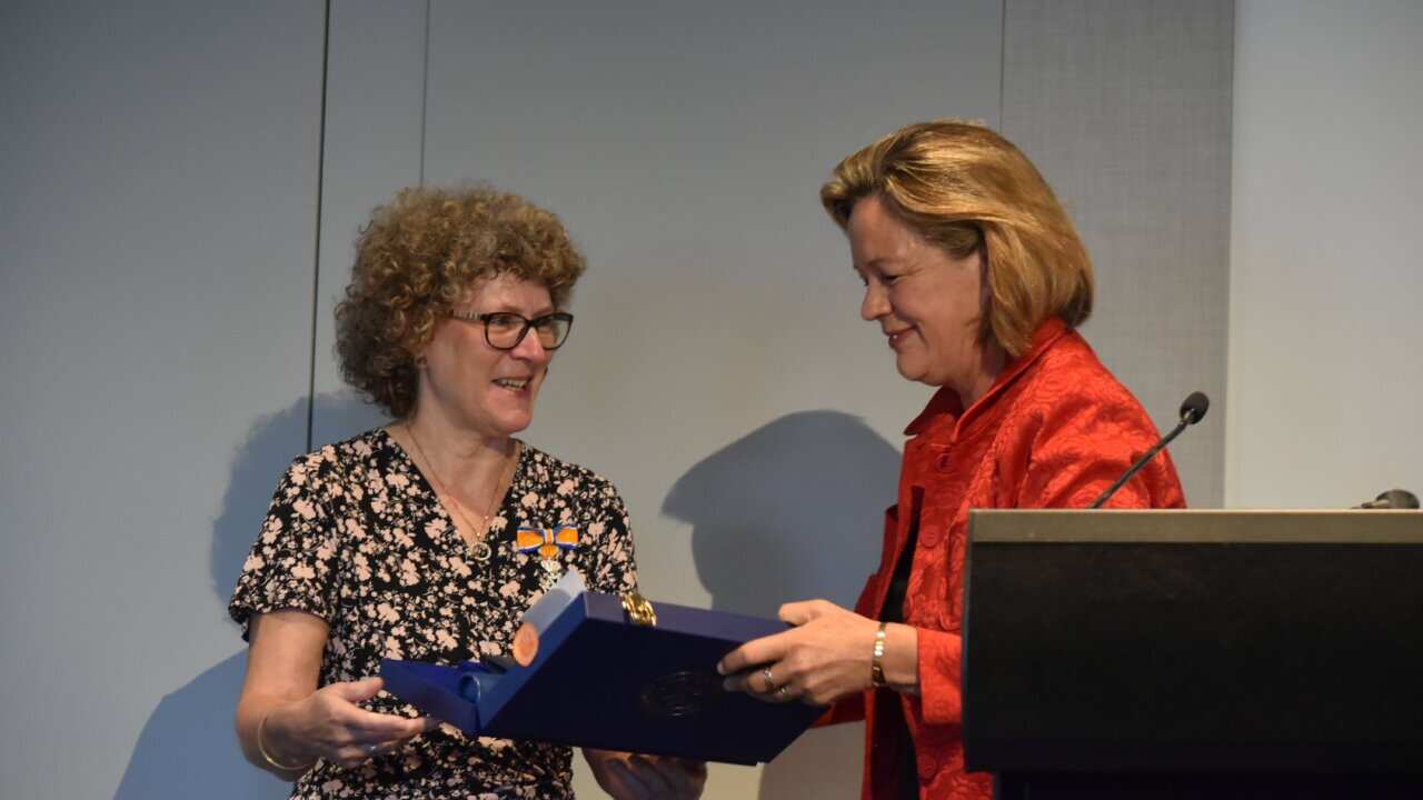 dutch knighthood. Phia Damsma