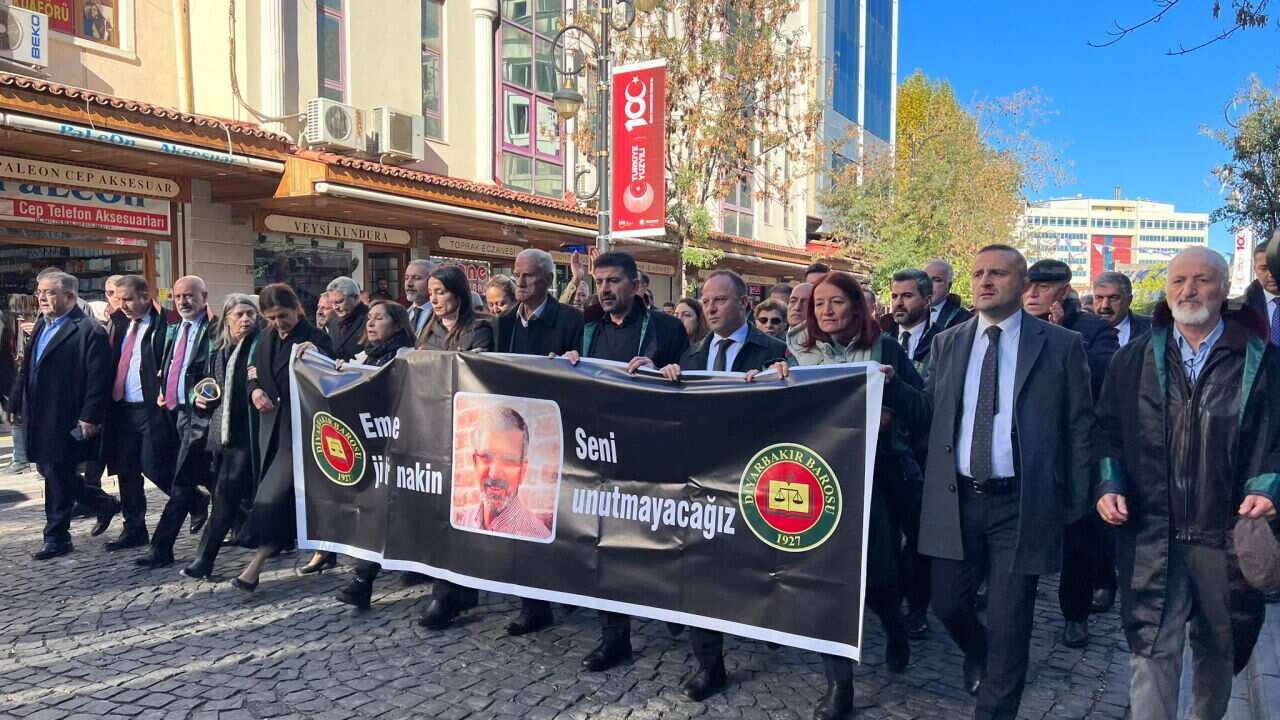 salvegera kuştina Tahir Elçî.jpeg