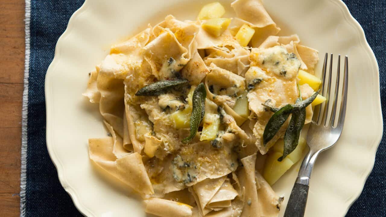 Buckwheat pasta with potato, gorgonzola and sage