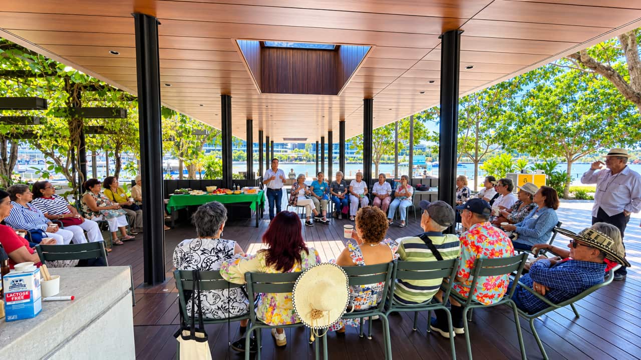 Grupo Social Activo y Saludable LACA QLD en el South Bank Brisbane.png