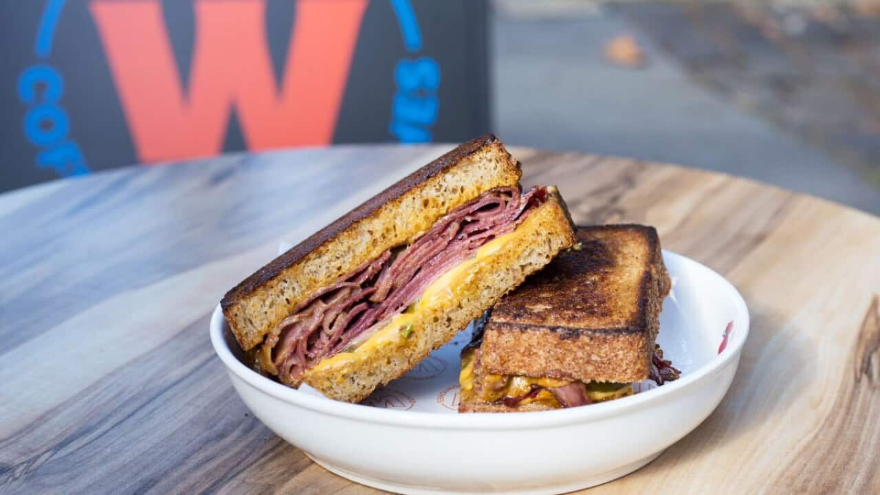 Warkop pastrami rendang