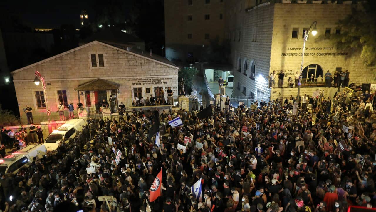 Israelis protest against Israeli Prime Minister Benjamin Netanyahu outside his residence in Jerusalem
