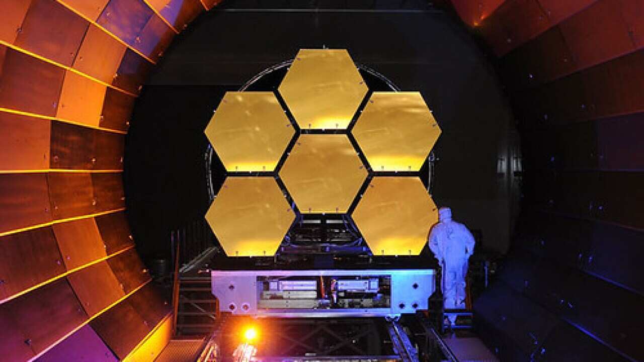 New image released by nasamarshall on Flickr with the following caption : Cryogenic Testing of James Webb Space Telescope The flight mirrors for the James Webb Space Telescope undergo cryogenic testing at the X-ray and Cryogenic Facility at NASA's Marsha