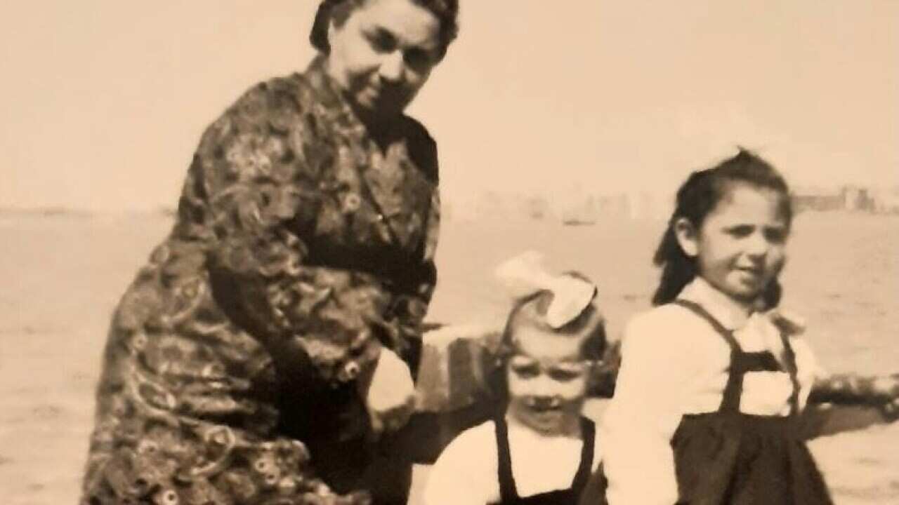 Rosanna Battista with her little cousin and her grandma in 1955