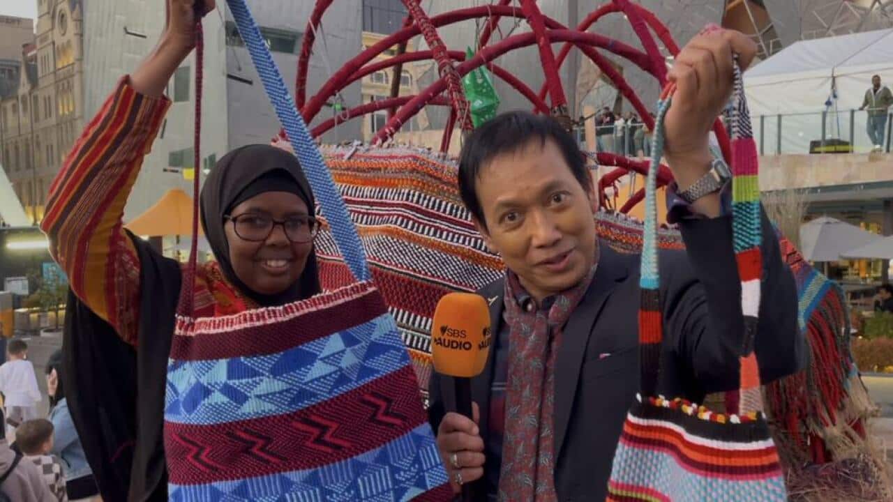 Muhubo Suleiman penenun beg tradisional Somalia.jpeg