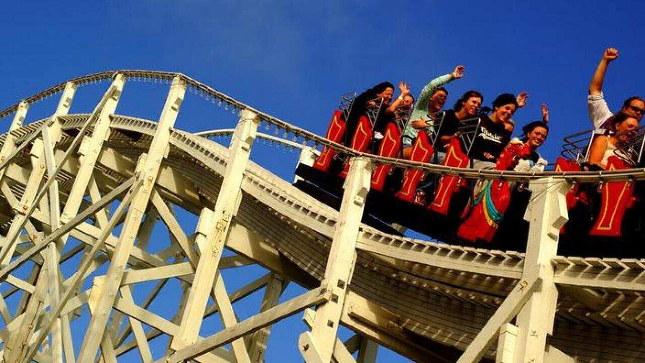 rollercoaster montagne russe