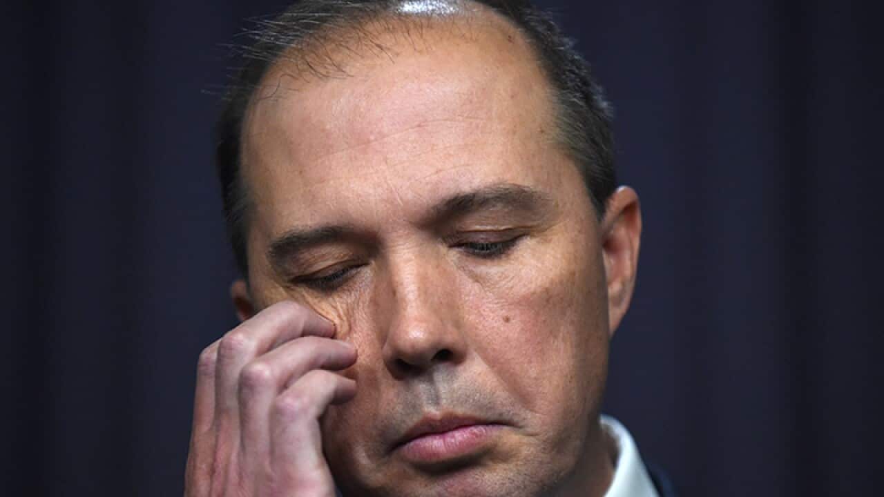 Commonwealth agrees to pay Manus Island detainees $70m in class action settlement