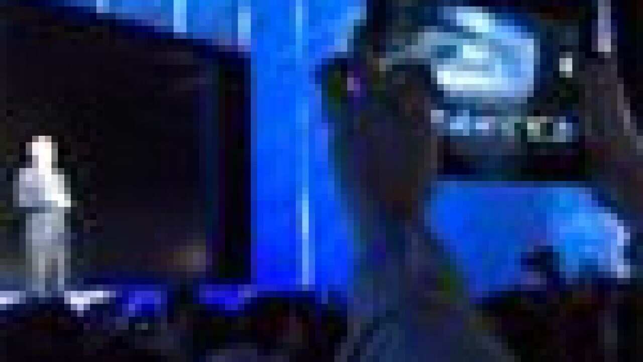 cessmarttv100_827107111