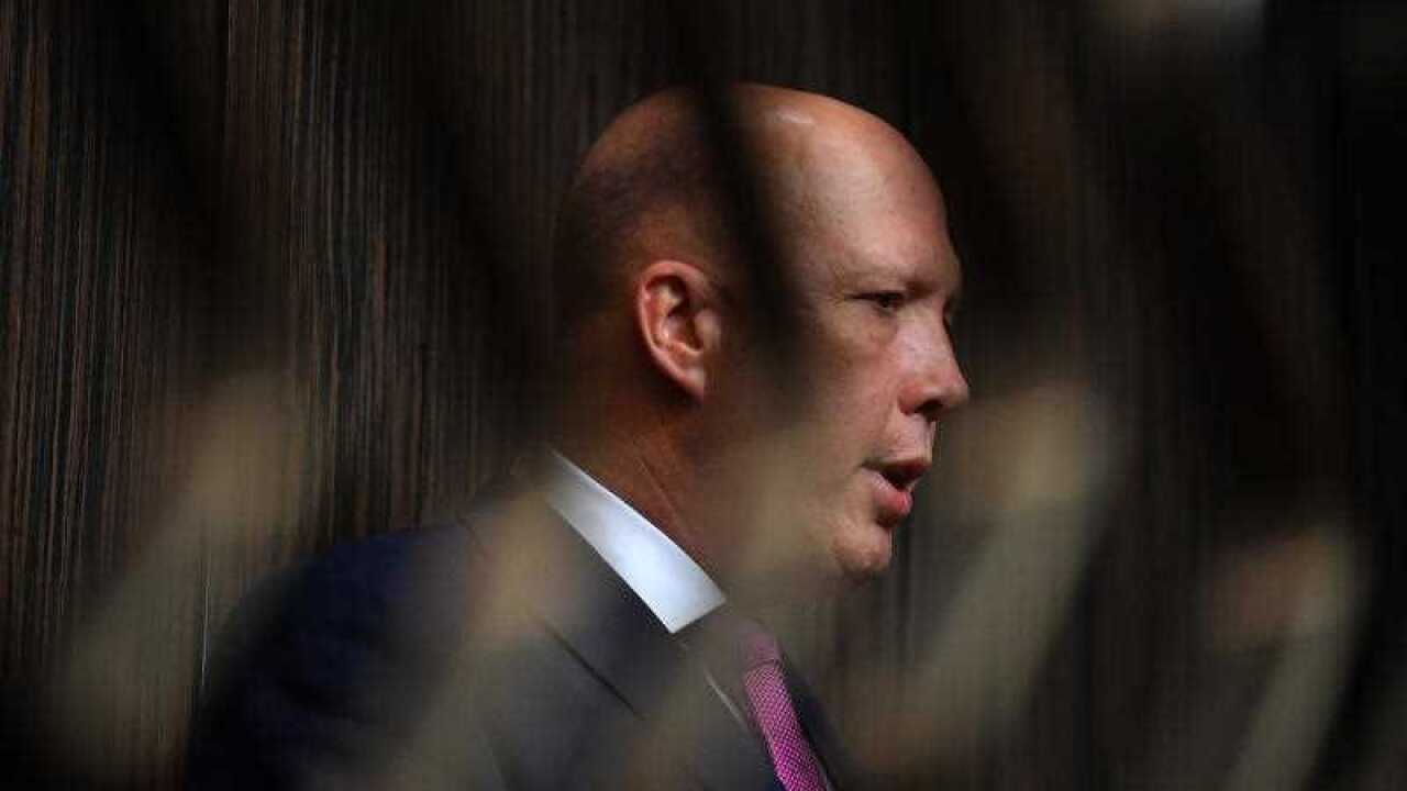 Gobierno australiano busca aprobar una ley para interrogar a menores de 14 años