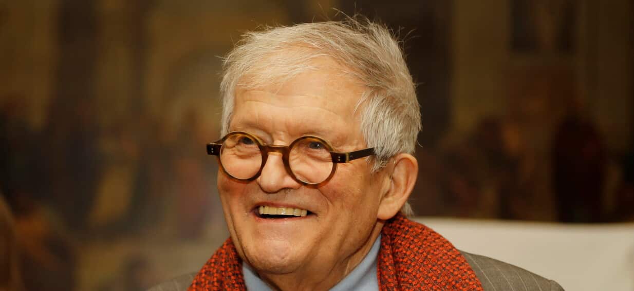 Renowned 20th-Century Artist David Hockney Passes Away at 88