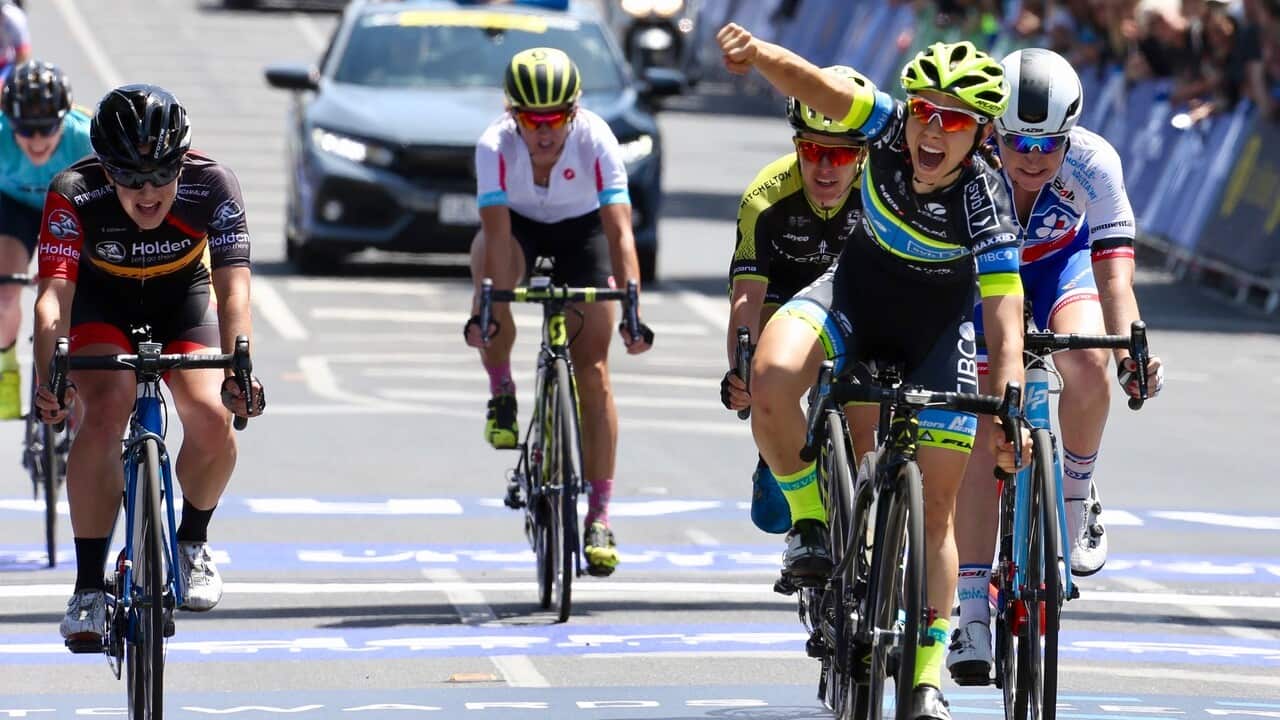 Shannon Malseed wins the women's road race at the 2018 FedUni Roadnats