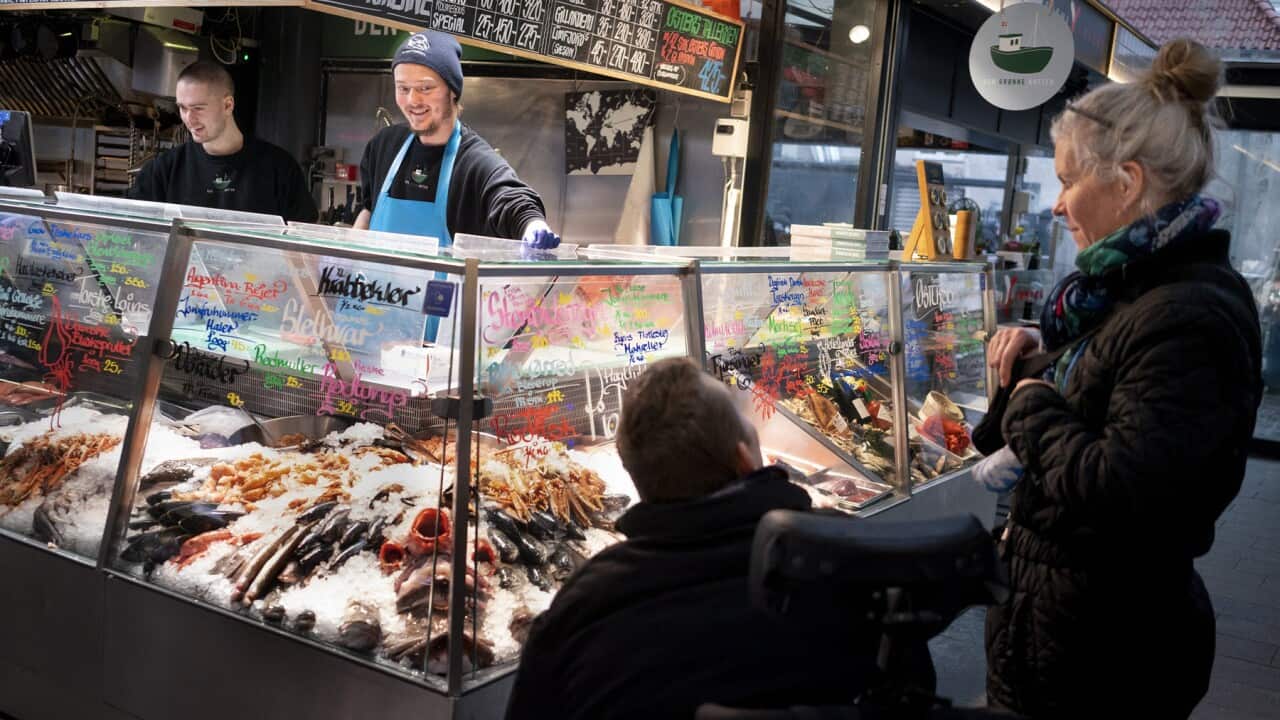 Shoppers in Demark